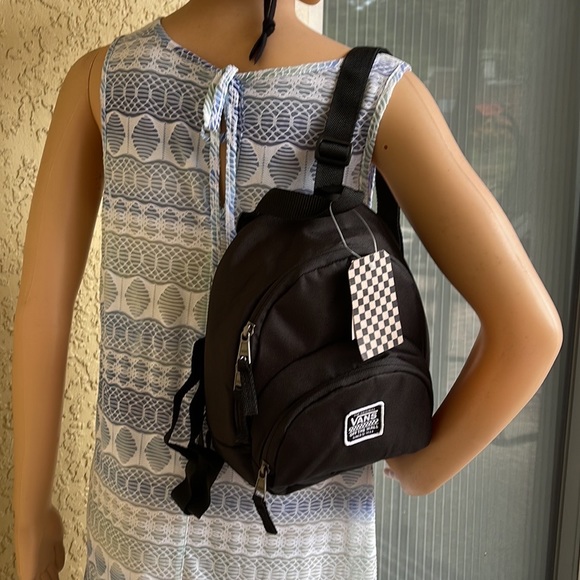 Vans Bags Vans Girlswomen Ranged 2 Black Mini Backpack Vna7ufoblk